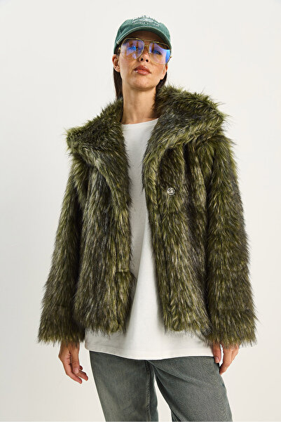 Bianco Lucci Γυναικείο κοντό μπουφάν από ψεύτικη γούνα με φαρδύ γιακά 2770 60261574