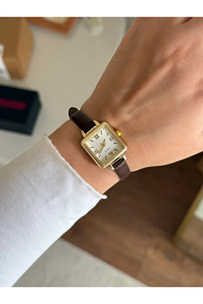 RoseandRoses Gaeta Square Vintage Model Leather Strap Women Wristwatch