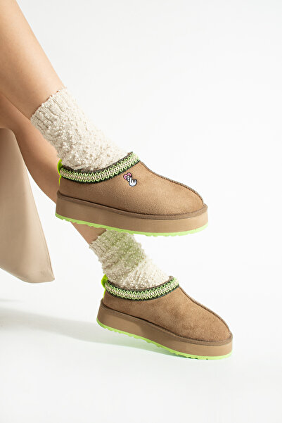 TexFoot Παντόφλες Tazz με πολύχρωμη σόλα με επένδυση από γούνα από σουέτ για την ημέρα του Αγίου Βαλεντίνου