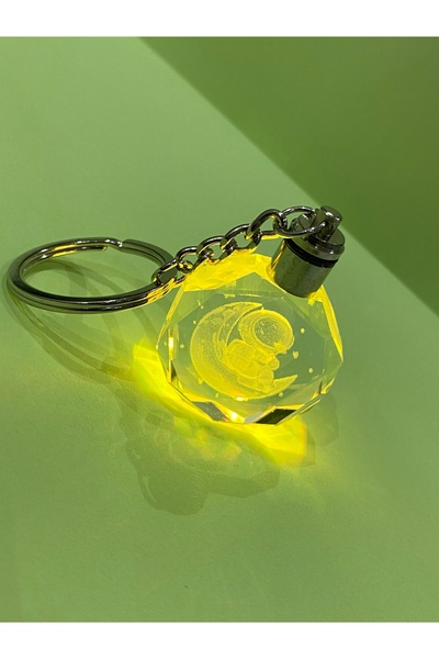 kurukafagift Illuminated Crystal Glass Color Changing Keychain