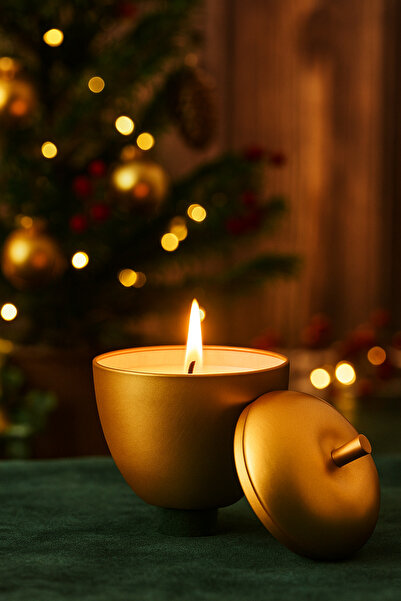 IKEA COZY ROOM - VINTERFINT metal kutuda kokulu mum, altın rengi, 24 saat, el...