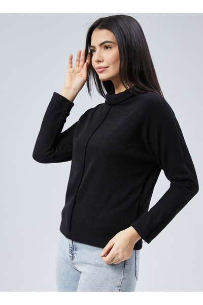 Selen V Yaka Düz Siyah Kadın Bluz 25KSL8251