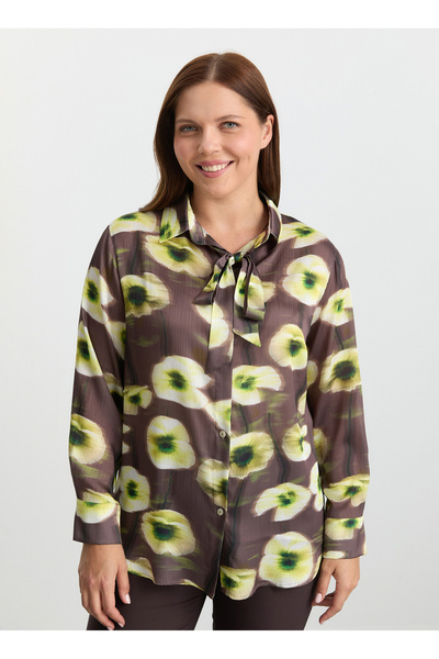 Selen Polo Yaka Çiçek Desenli Kahve Kadın Bluz 25KSL8296