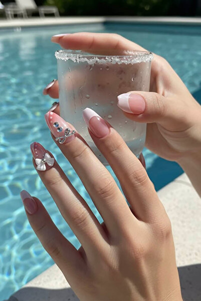 TAKIŞTIR 12'li Pembe Renk Kurdele Figürlü Taş Detaylı Takma Tırnak Set (Yapış...