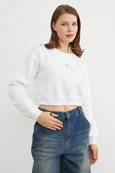 Fulla Moda Hanorac crop cu broderie cu fundă cu 3 fire