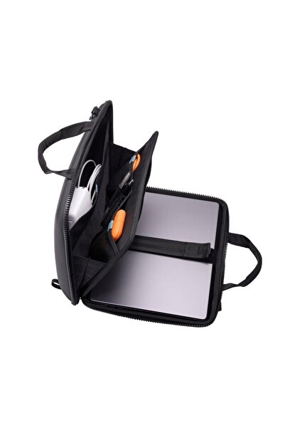 Thule Gauntlet 5 MacBook Çantası 14" - Siyah