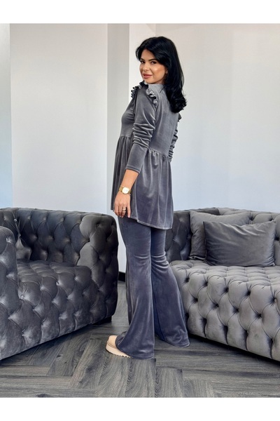 RAMONA BADESCU EXCLUSIVE Fine velvet tracksuit with flared blouse and decorative ruffles