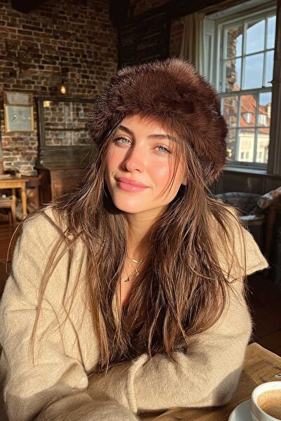 LAGRANZE Arctic Soft Women's Fur Beanie