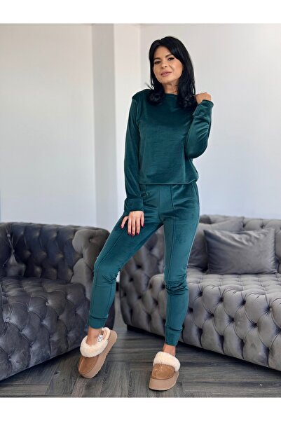 RAMONA BADESCU EXCLUSIVE Fine velvet tracksuit with loose blouse and tapered pants