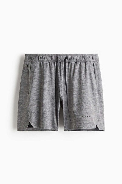 H&M Sports shorts in DryMove™