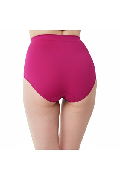 Silvy Hi Panty Selfie