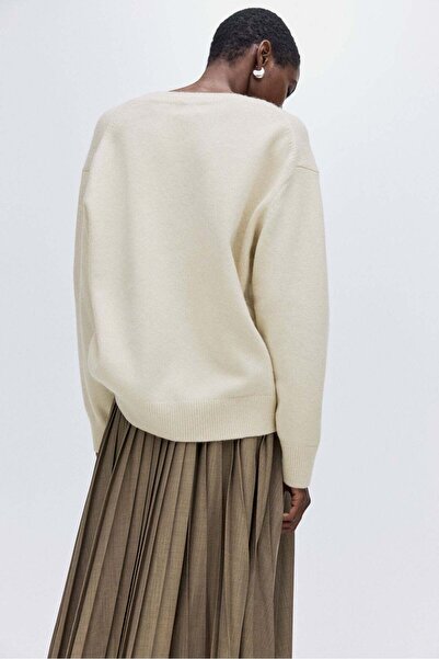 H&M Oversized V-neck jumper