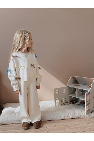 YİGİT BUTİK Girls' Set with Bow Embroidered Knitwear Cardigan