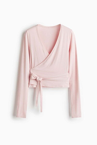 H&M Sports wrap top in modal