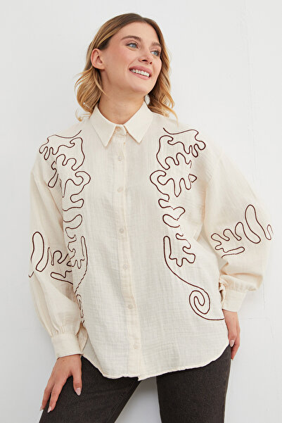 Fulla Moda Geometric Embroidered Loose Shirt