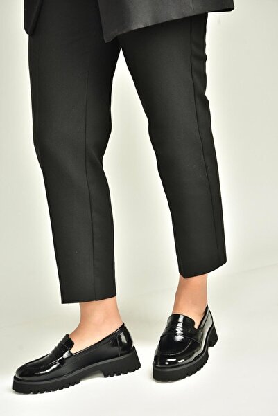 Fox Shoes V944086108 Black Genuine Leather Patent Leather Thick Soled Moccasin Shoes