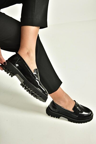 Fox Shoes V944086108 Black Genuine Leather Patent Leather Thick Soled Moccasin Shoes