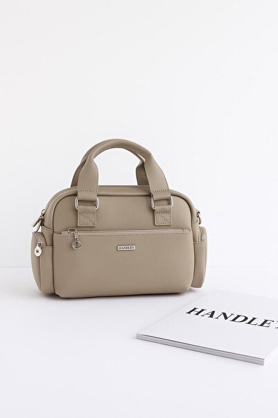 Handley OGRACICA ZA VJEŠANJE NA RUKU I RAME Torba SA VIŠE OKOVA