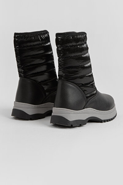 Tonny Black Children's Unisex Black Thick Thermo Sole Inflatable Snow Boots with Writing on the Front, Warm Lining and Zipper