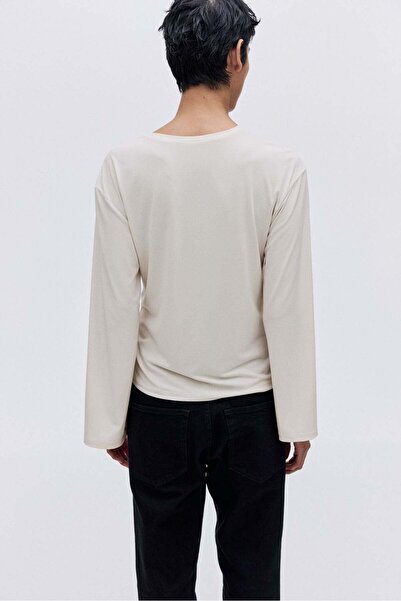 H&M الجزء العلوي من ربطة العنق