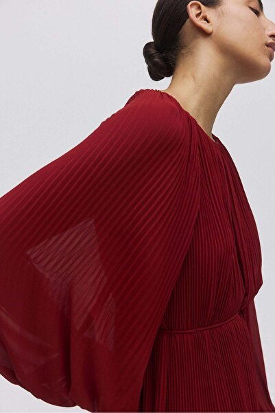 H&M Long plissé dress