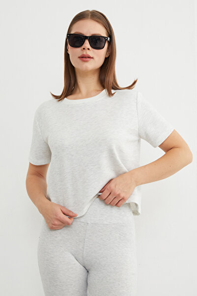 Fulla Moda Basic Rib Neck Seasonal Crop T-Shirt