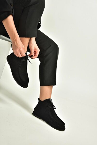 Fox Shoes V846926302 Black Suede Flat Bottom Lace-Up Women's Boots