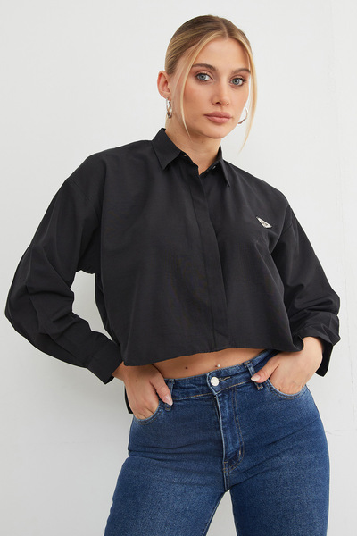 Fulla Moda Crop Shirt with Butterfly Accessories