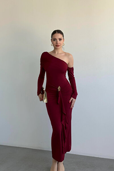 khar Barebra Tek Omuz Aksesuarlı Fırfır Detaylı Uzun Elbise