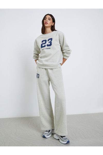 Styli Grey Crew Neck Oversized Sweatshirt and Joggers Co-Ords