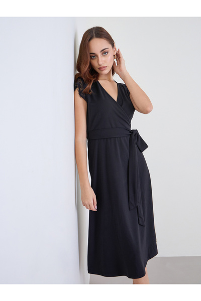 Styli Women Black Lace Detail Sleeveless A-Line Midi Dress