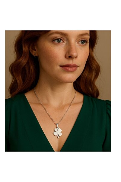 ByLily قلادة البرسيم رباعية الأوراق ذهبية وفضية