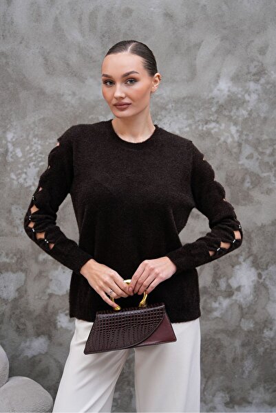 AGORATEKSTİL Γυναικείο μάλλινο πουλόβερ με λεπτομέρεια στο μανίκι και λαιμόκο...