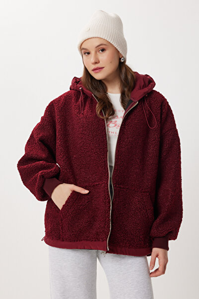 Lovelyİstanbul Oversized Hooded Contrast Plush Coat Lfg0172 Bordo