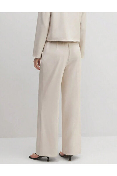 Sheya Shein pants, cream