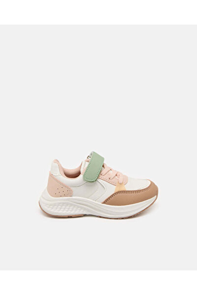 REDTAG Girls White Colour Block Slim Runner