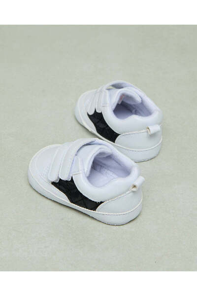 REDTAG Baby White Quilted Detail Pram Shoe