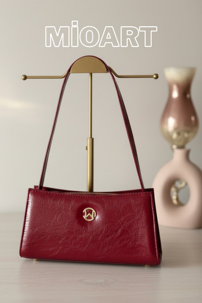 MioArt حقيبة كتف نسائية باللون العنابي