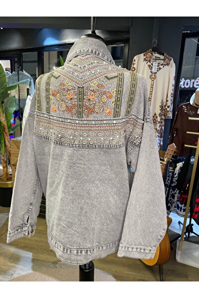 Dadali Women's Stone Embroidered Long Sleeve Jacket