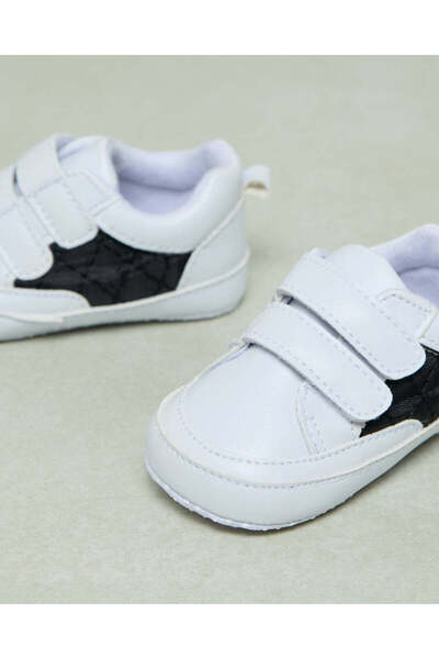 REDTAG Baby White Quilted Detail Pram Shoe