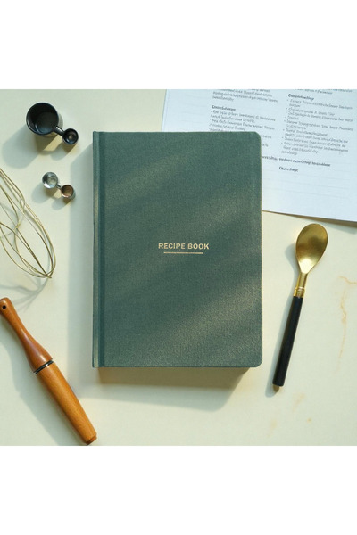 Fark Tanıtım Recipe Book – Hardcover Recipe Journal with 100+ Recipes, Measurement Chart, Note Space, and Chef's Questions