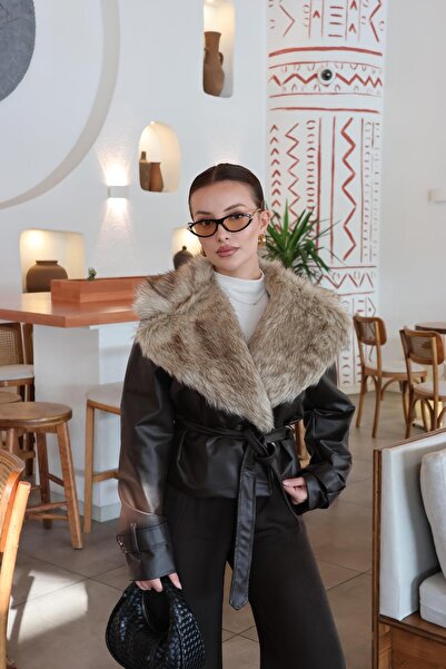 BAŞARAN Bitter Brown Fur Detailed Leather Jacket