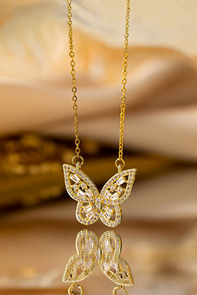 Parantez Aksesuar قلادة من حجر الزركون على شكل فراشة من الفولاذ