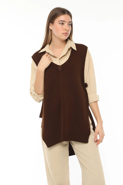 Kırçiçek Women's Hair Braid Detailed Soft Textured Slit Belted Sweater