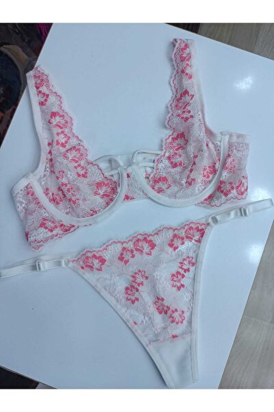 AGATHA SECRET ÇİÇEKLİ BALENLİ YUMUŞAK DANTEL DETAYLI SÜTYEN TAKIM