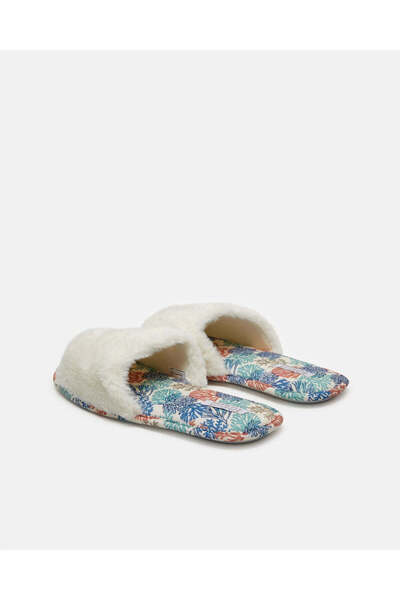 REDTAG Women Multicolour Classic Slipper