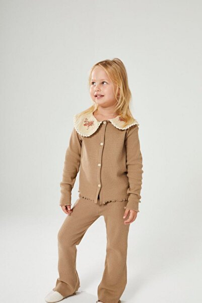 miabambim Corded Fabric Sets of Beige with Embroidered Collar