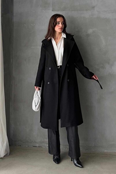 ipekte Kadın Astarlı Düğmeli Kuşaklı Cepli Siyah Kaşe Kaban