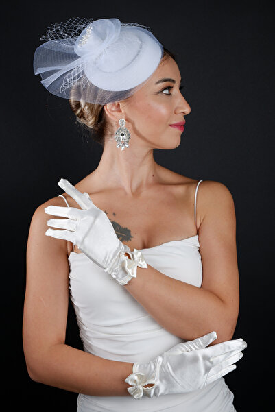 Limelia طقم قفازات زفاف من الساتان مع إكسسوار قبعة العروس المزينة باللؤلؤ وفي...