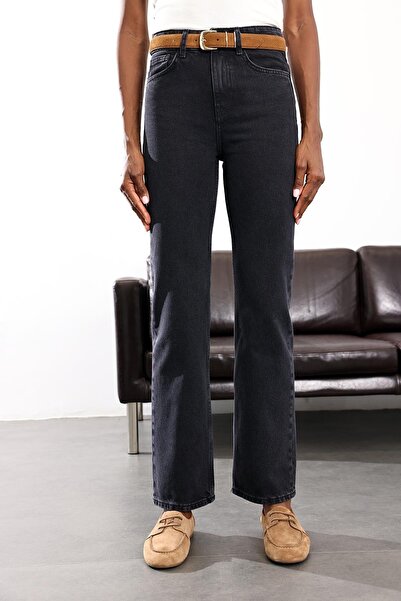 5in1Canpolat Smoked Straight Cut Mid Waist Jean 2750